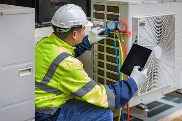 Professional Ac Installation technician working in Flanders, NY